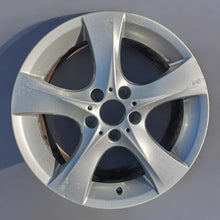 Load image into Gallery viewer, 1x Alufelge 18 Zoll 8.5&quot; 5x120 52ET Silber 6787639 BMW 1 E81 Rim Wheel