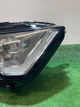 Load image into Gallery viewer, Frontscheinwerfer Ford Ecosport GN1513W030 Rechts Scheinwerfer Headlight SCH2329367589bx