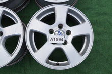 Load image into Gallery viewer, 4x Alufelge 15 Zoll 6.0" 5x108 46ET Glanz Silber 30714962 Volvo S40 I Rim Wheel FEL2215025674wm