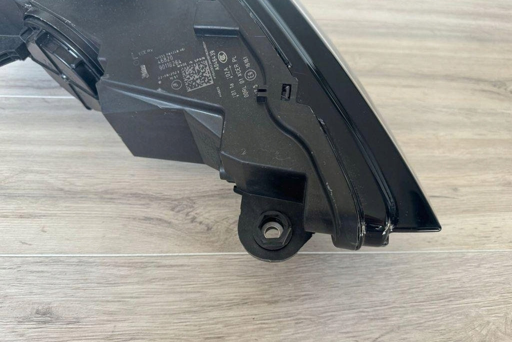 Frontscheinwerfer Audi A3 Limousine A046439 Ein Stück (Rechts oder Links) SCH3365472032io