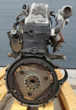 Load image into Gallery viewer, Motor Mercedes-Benz W123 W115 617910 3.0 80PS 59kW Diesel Engine Unkomplett