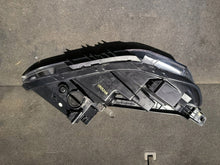 Load image into Gallery viewer, Frontscheinwerfer Hyundai Santa I Fe IV 92207-S1000 LED Rechts oder Links SCH1059548065fb