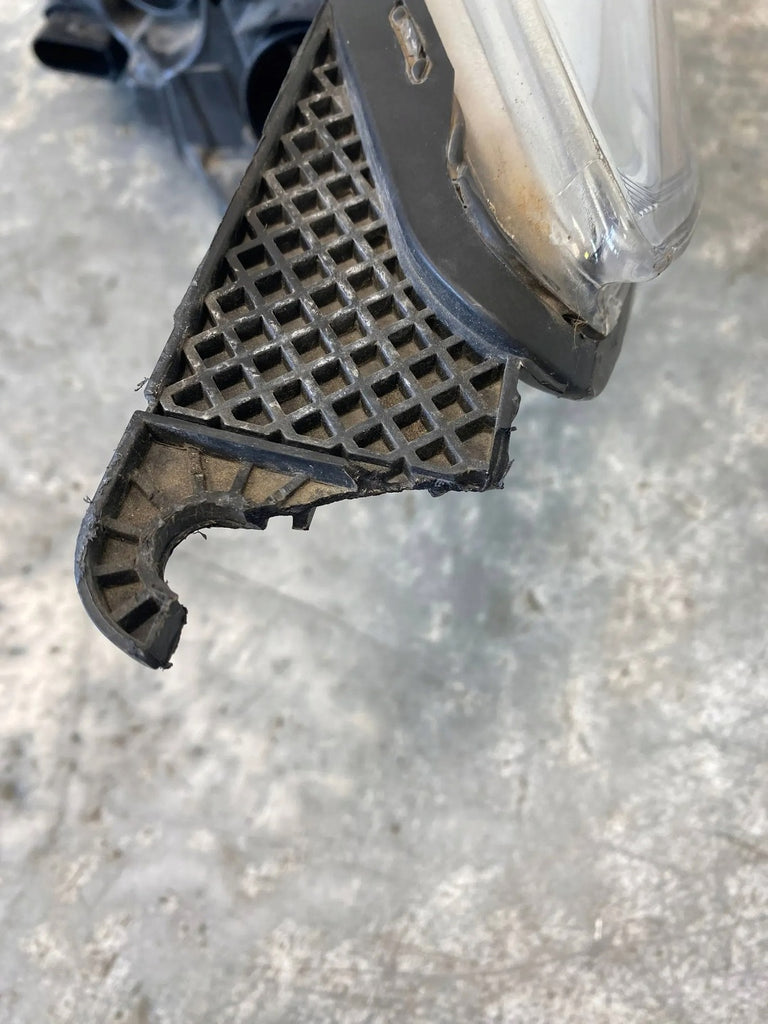 Frontscheinwerfer Ford Focus BM51-13W029-NB Rechts Scheinwerfer Headlight SCH1652822597pm