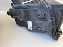 Laden Sie das Bild in den Galerie-Viewer, Frontscheinwerfer Opel Grandland X 9839689680 Ein Satz Scheinwerfer Headlight SCH3743419100im