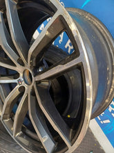 Load image into Gallery viewer, 1x Alufelge 18 Zoll 8.0" 5x112 30ET 8747407 BMW 5 G31 G30 Rim Wheel FEL1807132921eo