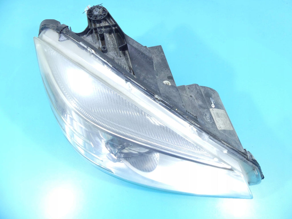 Frontscheinwerfer Mercedes-Benz W204 Xenon Rechts Scheinwerfer Headlight