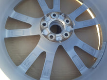 Load image into Gallery viewer, 1x Alufelge 20 Zoll 8.0&quot; 5x112 39ET 80A601025 Audi Rim Wheel