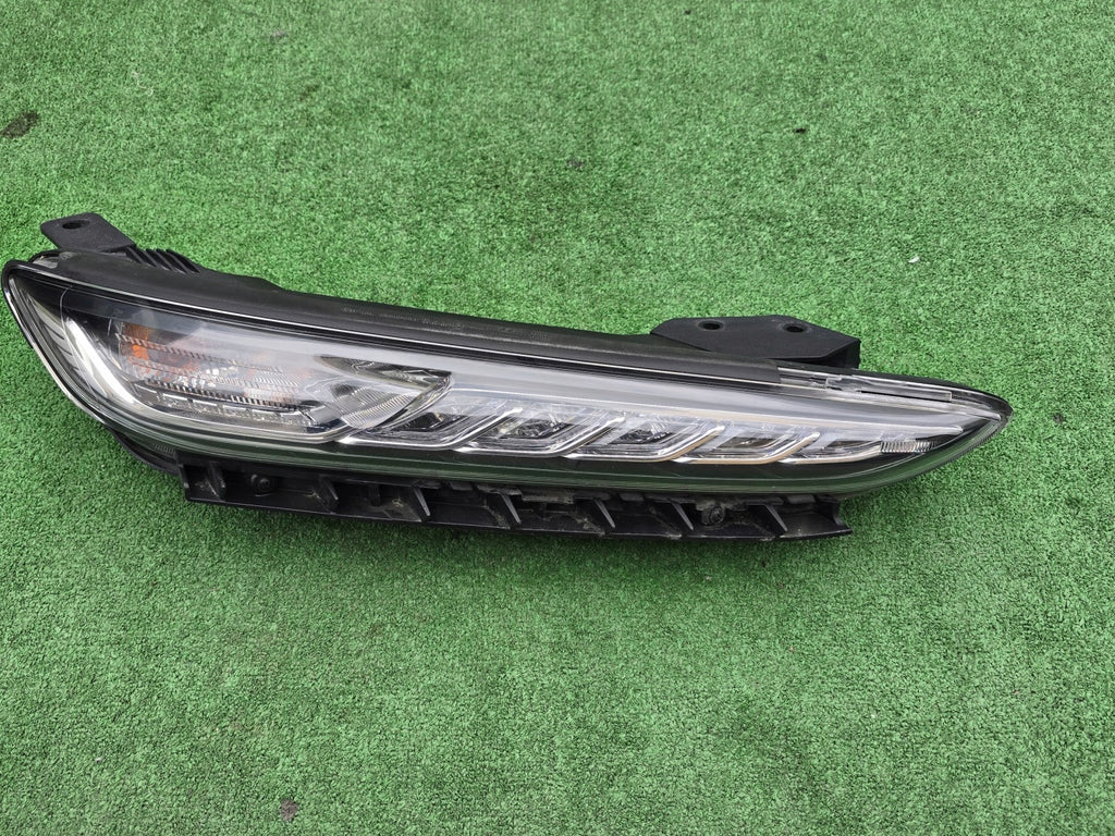 Frontscheinwerfer Hyundai Kona LED Rechts Scheinwerfer Headlight SCH8244144088gz