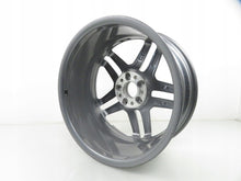 Laden Sie das Bild in den Galerie-Viewer, 1x Alufelge 18 Zoll 8.0" 5x112 48ET A1764010000 Mercedes-Benz W176 Rim Wheel FEL5856304327gm