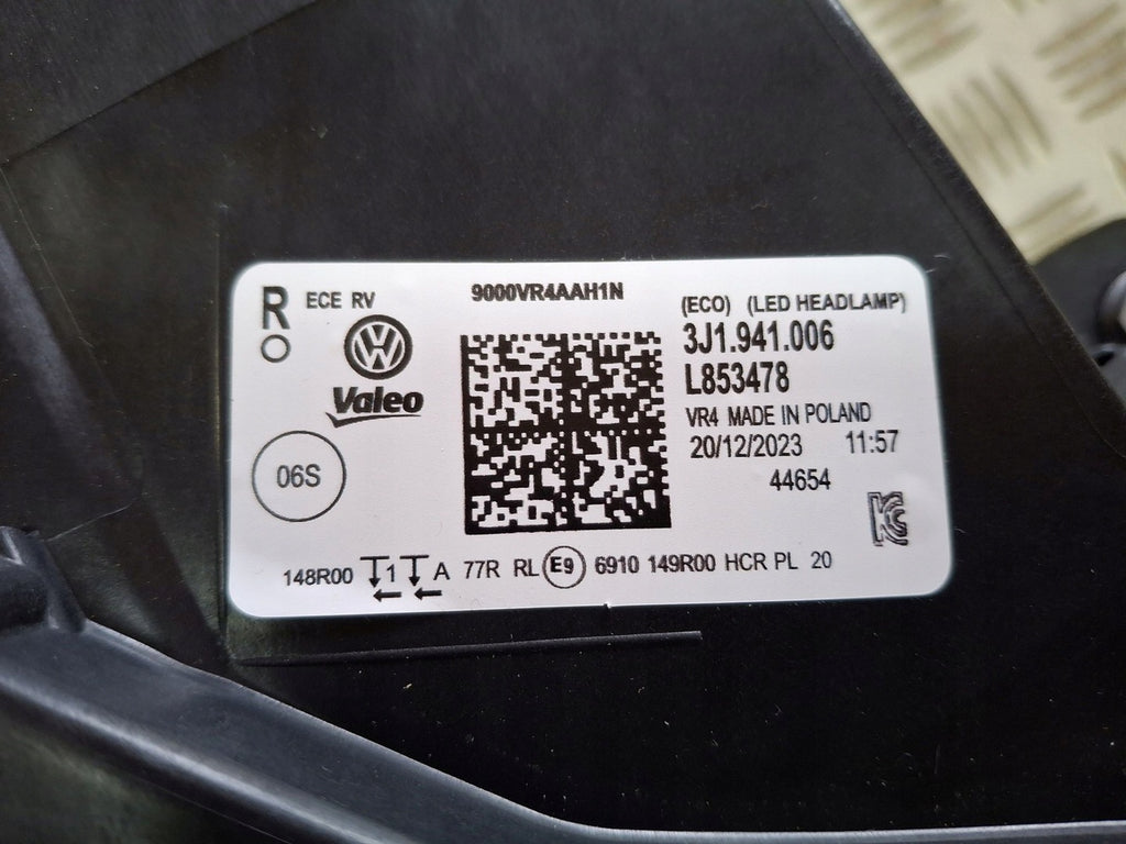 Frontscheinwerfer VW Passat 3J1941005 LED Ein Stück (Rechts oder Links) SCH9750294439cz