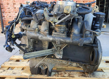 Laden Sie das Bild in den Galerie-Viewer, Motor Mercedes-Benz 190 W201 102962 2.0 1998 Benzin Engine Komplett