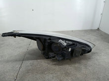 Laden Sie das Bild in den Galerie-Viewer, Frontscheinwerfer Ford Focus III F1EB-13W030-AD Links Scheinwerfer Headlight SCH1749693435xz