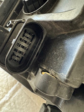Laden Sie das Bild in den Galerie-Viewer, Frontscheinwerfer Audi Q5 8R0941005C 90038850 Links Scheinwerfer Headlight SCH1491662046vx