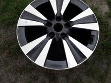 Load image into Gallery viewer, 1x Alufelge 17 Zoll 6.5&quot; 5x114.3 Nissan Leaf Rim Wheel