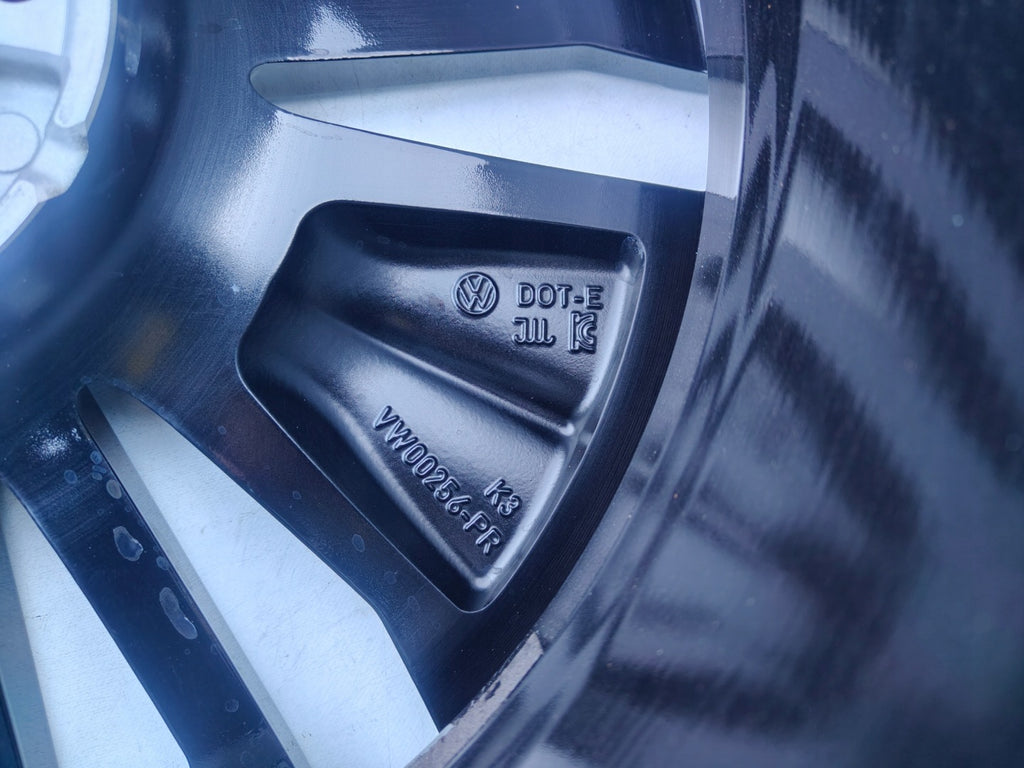 1x Alufelge 18 Zoll 7.5" 5x112 40ET Glanz Silber 571601025K VW Tiguan Rim Wheel FEL8642737803ls