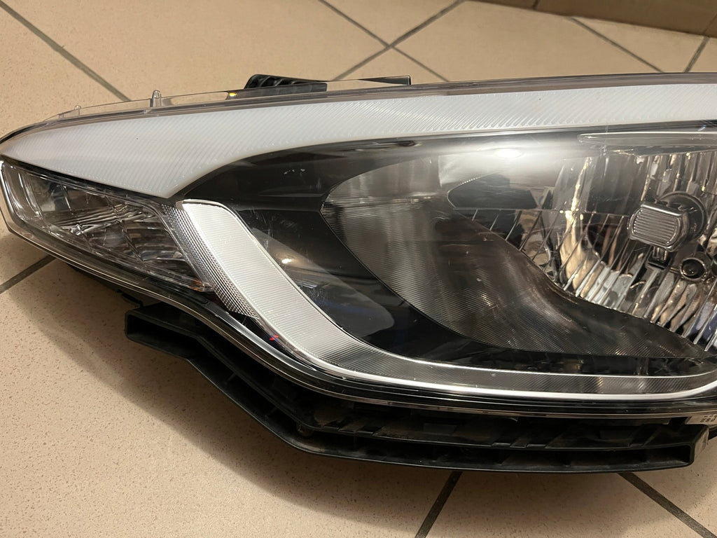 Frontscheinwerfer Hyundai I20 92101-C8000 Links Scheinwerfer Headlight