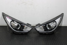 Laden Sie das Bild in den Galerie-Viewer, Frontscheinwerfer Kia Niro 92101-G5 Xenon Ein Stück (Rechts oder Links)