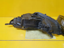 Laden Sie das Bild in den Galerie-Viewer, Frontscheinwerfer Hyundai Ix20 92102-1K 92101-1K Ein Satz Scheinwerfer Headlight SCH2453197946nw