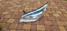 Laden Sie das Bild in den Galerie-Viewer, Frontscheinwerfer Ford Transit Custom BK21-13D153-BJ Links Headlight SCH5878646301ri