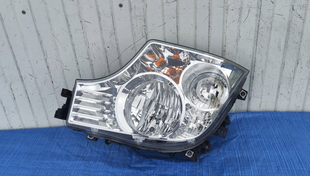 Frontscheinwerfer Mercedes-Benz A9608200339 Links Scheinwerfer Headlight SCH8428922625gv