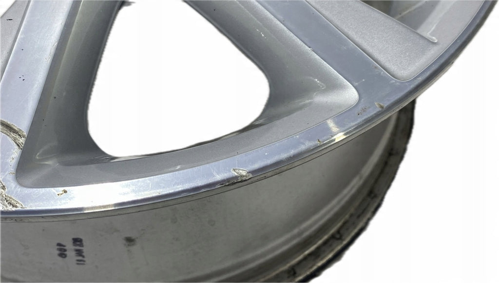 1x Alufelge 15 Zoll 6.0" 5x100 40ET Glanz Silber 6R0601025 VW Polo Rim Wheel