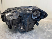 Laden Sie das Bild in den Galerie-Viewer, Frontscheinwerfer Mercedes-Benz W246 A2469065401 Rechts Scheinwerfer Headlight SCH6847970056mc