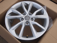 Load image into Gallery viewer, 1x Alufelge 17 Zoll 7.0&quot; 5x112 47ET 8S0071497 Audi Rim Wheel