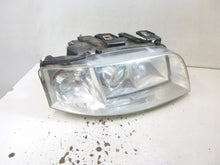 Load image into Gallery viewer, Frontscheinwerfer Audi A6 C5 Xenon Rechts Scheinwerfer Headlight SCH8406272091rw