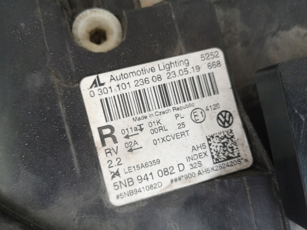 Frontscheinwerfer VW Tiguan 5NB941082B Rechts Scheinwerfer Headlight SCH8582878848ni