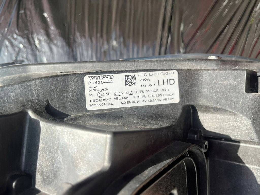Frontscheinwerfer Volvo V40 31420444 LED Rechts Scheinwerfer Headlight SCH2016908630ew