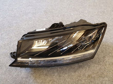 Laden Sie das Bild in den Galerie-Viewer, Frontscheinwerfer Skoda Fabia III 6V1941015F LED Links Scheinwerfer Headlight SCH2754354516cw