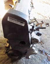 Laden Sie das Bild in den Galerie-Viewer, Motor VW Touran BSX 2.0 109PS 80kW 2009 Benzin Engine Unkomplett