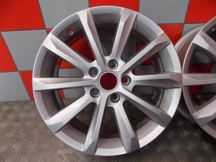 4x Alufelge 17 Zoll 6.5" 5x112 41ET Glanz Silber 3G0601025C VW Passat Golf FEL8093201500xj