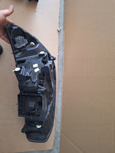 Laden Sie das Bild in den Galerie-Viewer, Frontscheinwerfer Ford Focus NX7B-13E014-CD Rechts Scheinwerfer Headlight SCH2179821811yz
