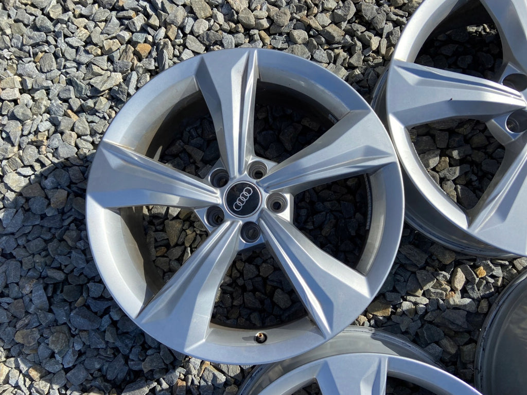 4x Alufelge 19 Zoll 7.0" 5x112 34ET Glanz Silber 80A601025 Audi Rim Wheel FEL6684374244gy