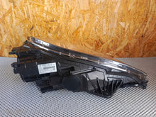 Laden Sie das Bild in den Galerie-Viewer, Frontscheinwerfer Porsche Macan 95b 95B941031CF Bi-Xenon Links Headlight SCH5357146003pl
