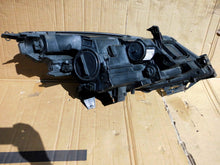 Laden Sie das Bild in den Galerie-Viewer, Frontscheinwerfer Opel Zafira C 39009021 Links Scheinwerfer Headlight