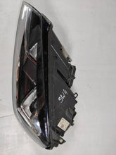 Laden Sie das Bild in den Galerie-Viewer, Frontscheinwerfer VW Touareg 7P1941043A Xenon Links Scheinwerfer Headlight