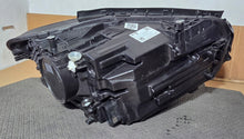 Laden Sie das Bild in den Galerie-Viewer, Frontscheinwerfer Mercedes-Benz W247 2479065107 Links Scheinwerfer Headlight SCH3383055961bt