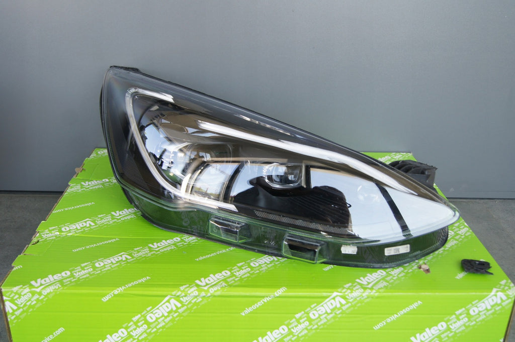 Frontscheinwerfer Ford Focus Rechts Scheinwerfer Headlight