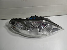 Laden Sie das Bild in den Galerie-Viewer, Frontscheinwerfer Renault Master III 260605375 Links Scheinwerfer Headlight