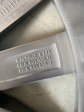 Load image into Gallery viewer, 1x Alufelge 20 Zoll 8.0" 5x112 41ET 5NA601025J VW Tiguan Rim Wheel FEL4313320254la