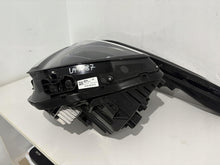 Load image into Gallery viewer, Frontscheinwerfer Kia Sportage V 92101-R2000 LED Links Scheinwerfer Headlight SCH3731326191lc