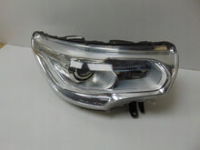 Laden Sie das Bild in den Galerie-Viewer, Frontscheinwerfer Citroën C4 II B7 9687895980 Xenon Rechts Headlight