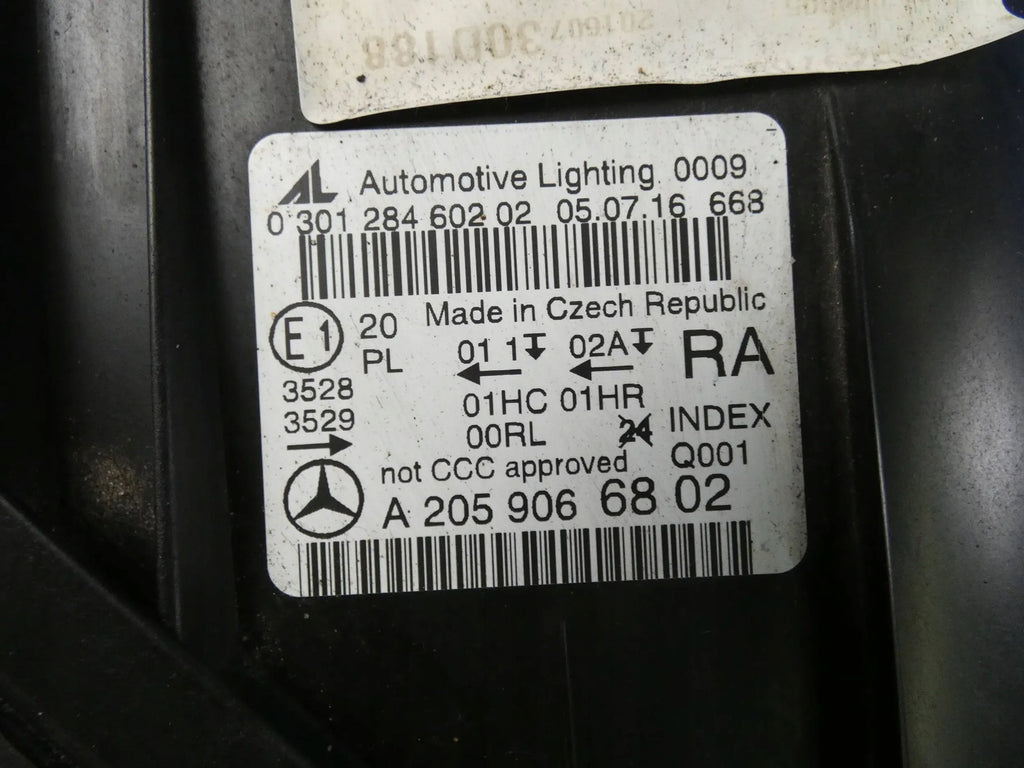 Frontscheinwerfer Mercedes-Benz W205 A2059066802 030128460202 LED Rechts SCH8298905596kr
