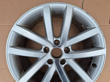 Load image into Gallery viewer, 1x Alufelge 18 Zoll 7.5" 5x112 51ET 5K0601025L- VW Golf Vi Rim Wheel FEL4718506443eh