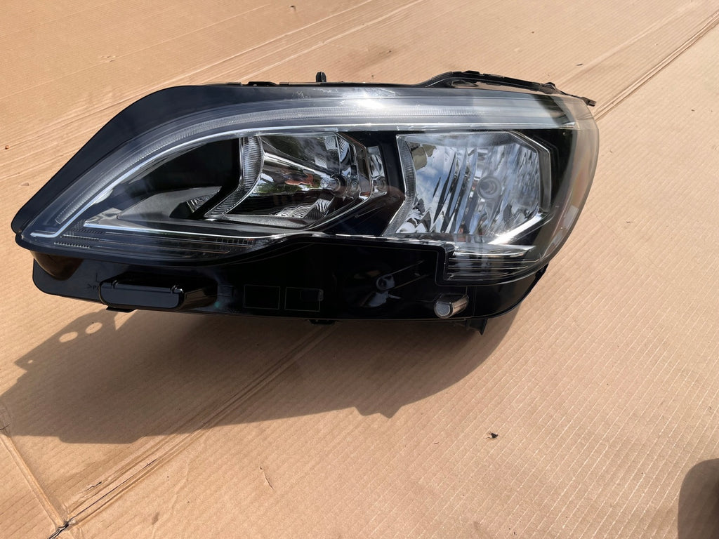 Frontscheinwerfer Peugeot 3008 9810478080 Rechts Scheinwerfer Headlight