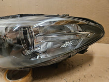 Laden Sie das Bild in den Galerie-Viewer, Frontscheinwerfer BMW 5 F11 F10 1EL011087-21 Bi-Xenon Links Headlight SCH9988915243pr