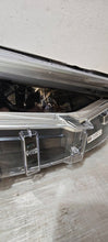 Laden Sie das Bild in den Galerie-Viewer, Frontscheinwerfer Ford LJ8B13E014BF LED Rechts Scheinwerfer Headlight SCH9793130205ji
