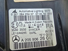Load image into Gallery viewer, Frontscheinwerfer Mercedes-Benz W205 A2059062604 Full LED Rechts Headlight SCH9314210500nq